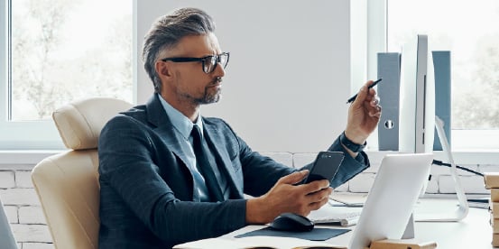 La demanda global de electricidad crece a un ritmo dos veces mayor que la demanda energética total, impulsada por la electrificación en sectores clave